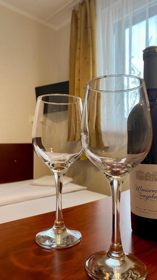 Dom Turysty Sanok公寓式酒店 外观 照片